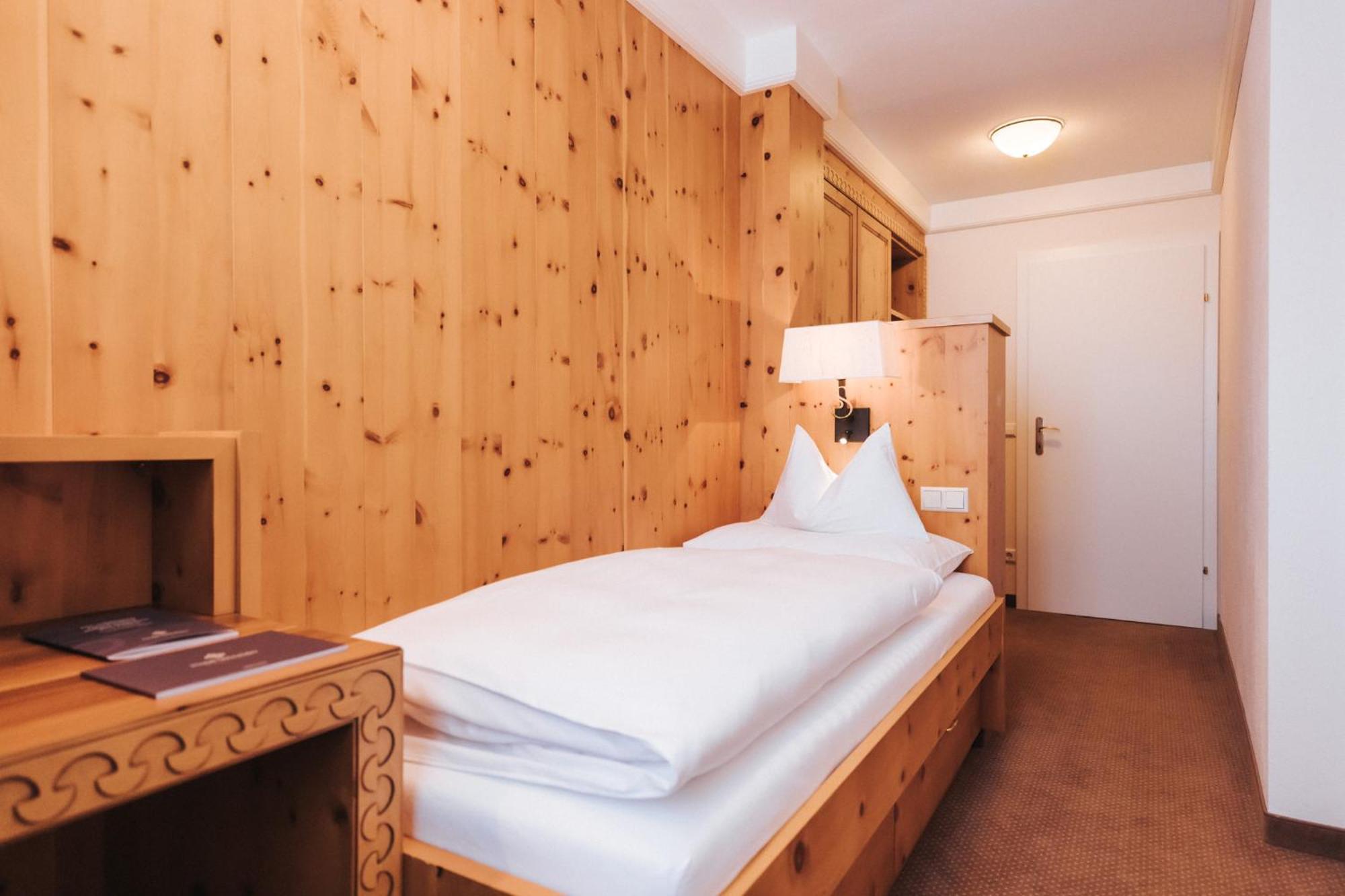 Superior Hotel Schneider Ski-In & Ski-Out Obertauern Ruang foto